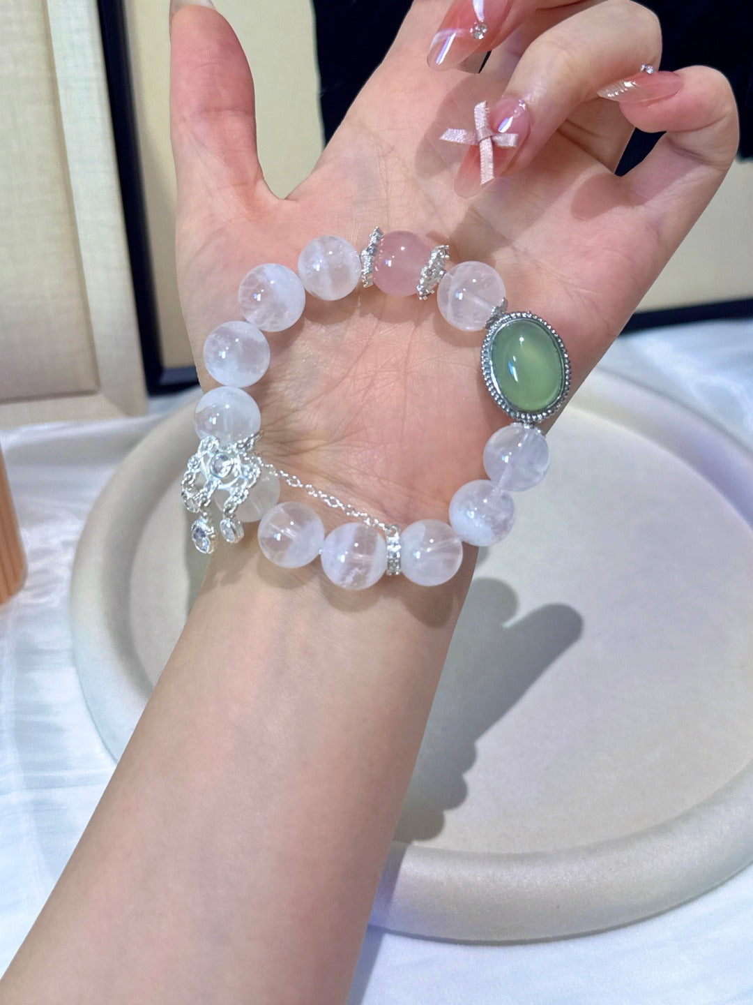 ▫️▪️ White ghost pink crystal chrysoprase magic box bracelet